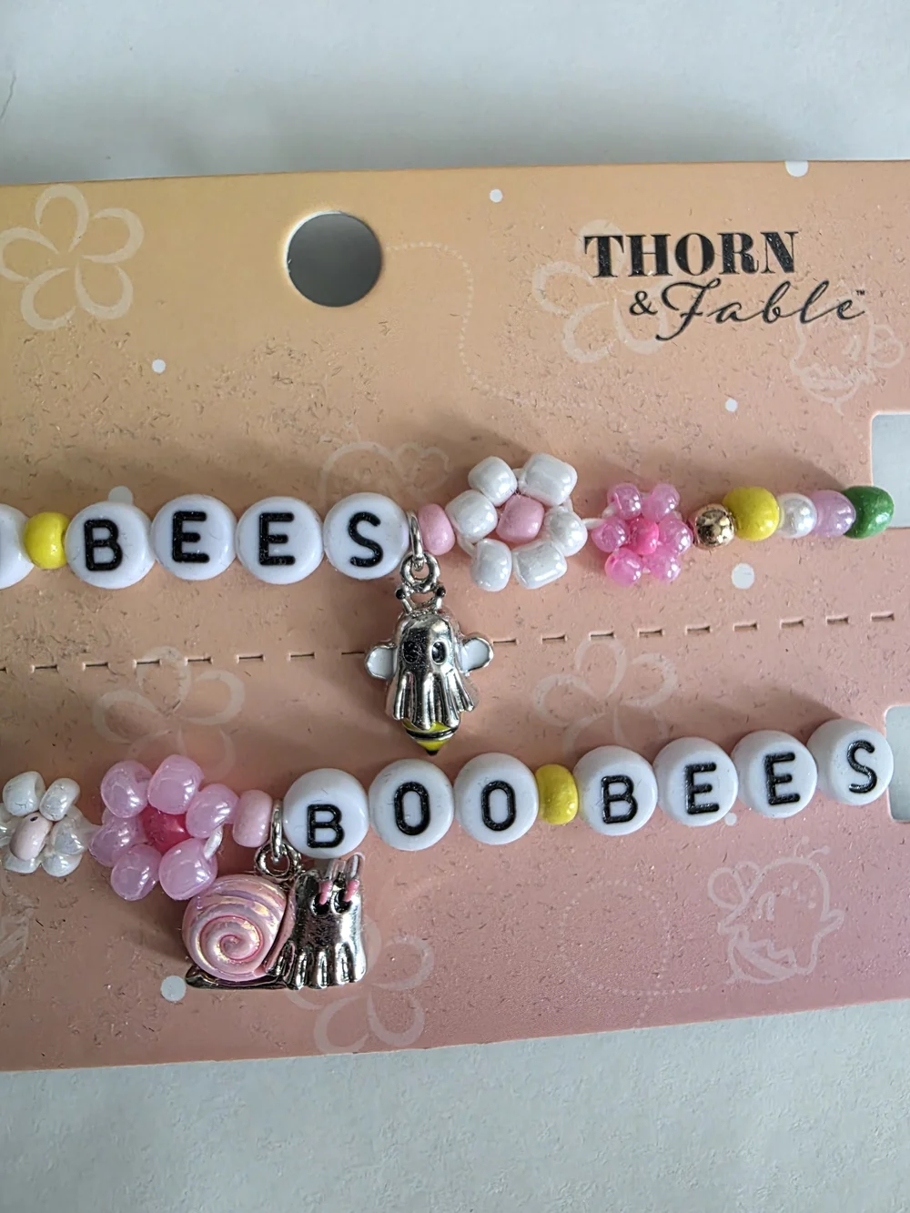 Thorn & Fable Kids Pink 'Boo Bees' Beaded Bracelet Set